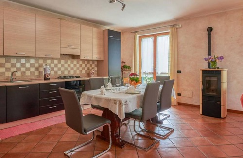 Colico Piano Apartment | 300 m² Apartment ∙ 4 bedrooms ∙ 10 guests