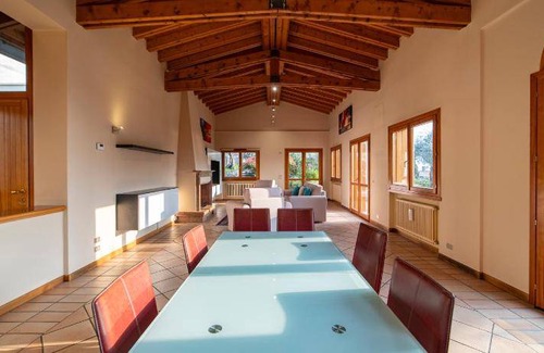 Sale Marasino House | 300 m² House ∙ 3 bedrooms ∙ 8 guests