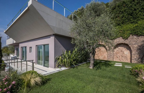 Pulciano Villa | 300 m² Villa ∙ 4 bedrooms ∙ 11 guests