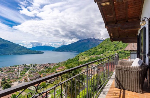 Vercana Other | 320 m² Accommodation ∙ 7 bedrooms ∙ 12 guests