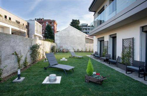 Monza Villa | 340 m² Villa ∙ 3 bedrooms ∙ 6 guests