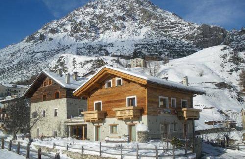 Valdidentro House | 35 m² Farmhouse ∙ 4 guests