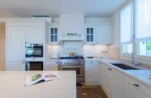 Colombare Apartment | 350 m² Apartment ∙ 4 bedrooms ∙ 10 guests