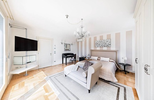 Colombare Apartment | 350 m² Apartment ∙ 4 bedrooms ∙ 10 guests