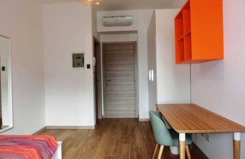 Cologno Monzese Resort | 350 m² Private room ∙ 1 bedroom ∙ 1 guest