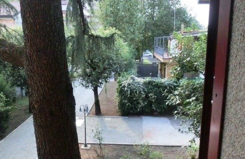 Cologno Monzese Resort | 350 m² Private room ∙ 1 bedroom ∙ 2 guests