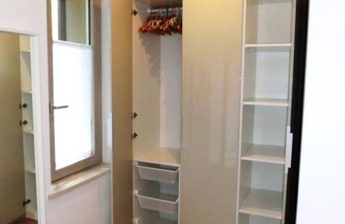 Cologno Monzese Resort | 350 m² Private room ∙ 1 bedroom ∙ 1 guest
