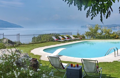 Ispra Villa | 350 m² Villa ∙ 4 bedrooms ∙ 8 guests