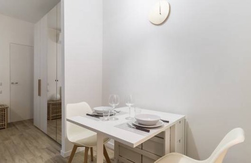 Centro Direzionale Apartment | 36 m² Apartment ∙ 1 bedroom ∙ 3 guests