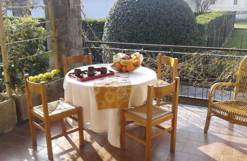 Albate Bed & Breakfast | 36 m² Bed and breakfast ∙ 5 guests