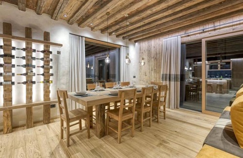 Livigno Ski Chalet | 380 m² Chalet ∙ 5 bedrooms ∙ 12 guests