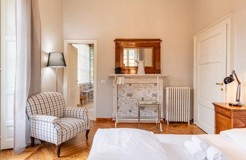 Dervio House | 380 m² House ∙ 5 bedrooms ∙ 14 guests