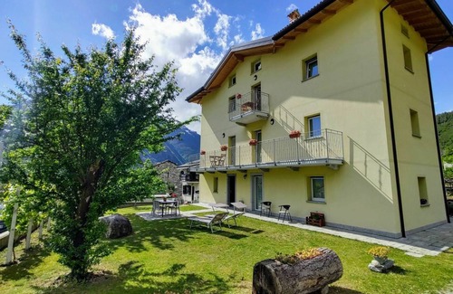 Novate Mezzola Apartment | 40 m² Apartment ∙ 1 bedroom ∙ 5 guests