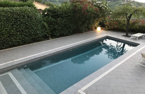 Castana Villa | 400 m² Villa ∙ 7 bedrooms ∙ 16 guests