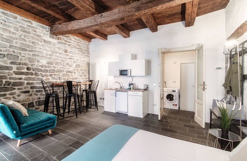 Como City Centre Apartment | 45 m² Apartment ∙ 1 bedroom ∙ 2 guests