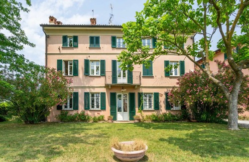 Zenevredo Villa | 450 m² Villa ∙ 5 bedrooms ∙ 10 guests