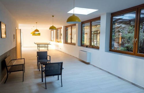 Artogne House | 480 m² House ∙ 6 bedrooms ∙ 12 guests