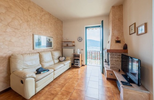 Sarnico Apartment | 50 m² Apartment ∙ 1 bedroom ∙ 2 guests