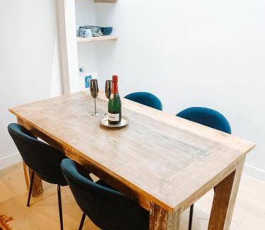 Chinatown Apartment | 50 m² Apartment ∙ 1 bedroom ∙ 2 guests