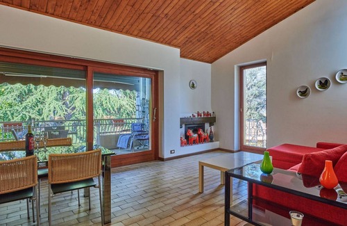 Porto Valtravaglia House | 50 m² House ∙ 1 bedroom ∙ 4 guests