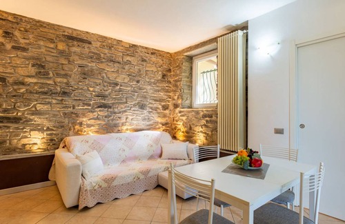 Moltrasio Villa | 50 m² Villa ∙ 1 bedroom ∙ 3 guests