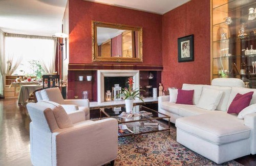 Aggregazione Rionale 4 Bed & Breakfast | 500 m² Bed and breakfast ∙ 6 bedrooms ∙ 14 guests
