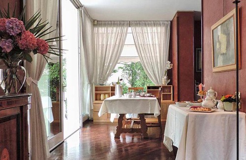 Aggregazione Rionale 4 Bed & Breakfast | 500 m² Bed and breakfast ∙ 6 bedrooms ∙ 14 guests