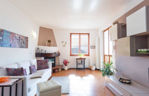 Fiumelatte Apartment | 55 m² Apartment ∙ 1 bedroom ∙ 3 guests