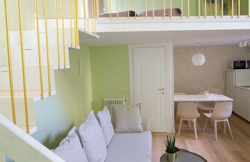 Centro Direzionale Apartment | 60 m² Apartment ∙ 4 guests
