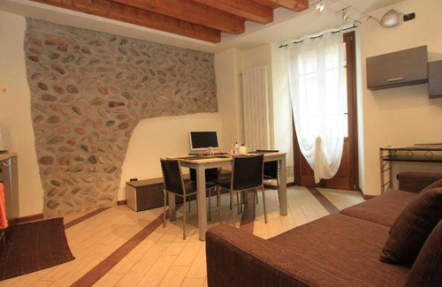 Ponte San Pietro Apartment | 60 m² Apartment ∙ 5 guests