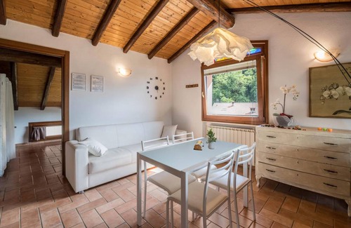 Sulzano Apartment | 60 m² Apartment ∙ 1 bedroom ∙ 4 guests