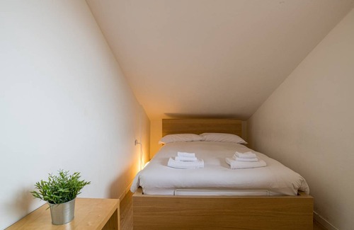 Como Apartment | 60 m² Apartment ∙ 1 bedroom ∙ 2 guests
