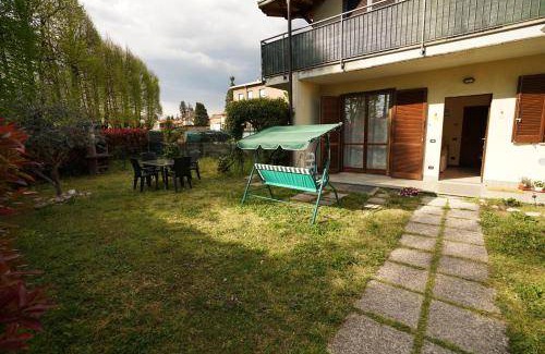 Somma Lombardo House | 60 m² House ∙ 1 bedroom ∙ 4 guests