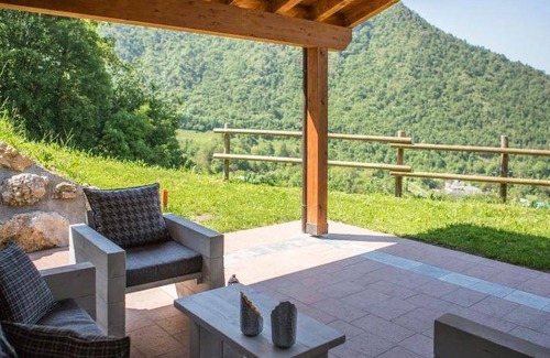 Zone House | 65 m² Farmhouse ∙ 2 bedrooms ∙ 4 guests