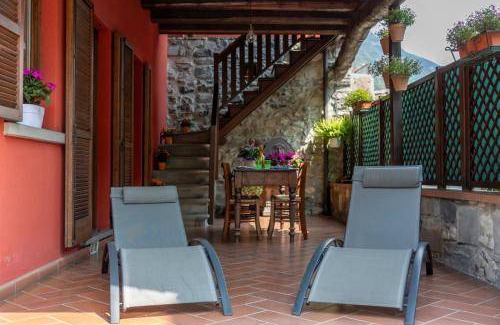 Costa Volpino Apartment | 70 m² Apartment ∙ 1 bedroom ∙ 2 guests