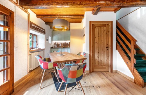 Schignano Ski Chalet | 70 m² Chalet ∙ 2 bedrooms ∙ 4 guests