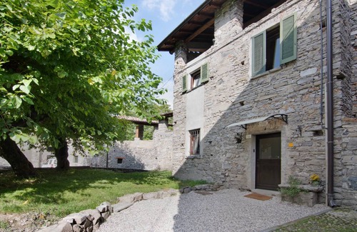 Carlazzo House | 70 m² House ∙ 2 bedrooms ∙ 4 guests