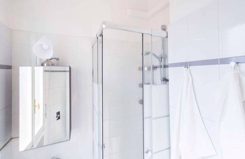 Lorenteggio Resort | 70 m² Private room ∙ 1 bedroom ∙ 1 guest