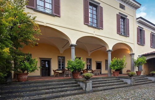 Erbusco Villa | 700 m² Villa ∙ 9 bedrooms ∙ 20 guests