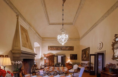 Erbusco Villa | 700 m² Villa ∙ 9 bedrooms ∙ 10 guests