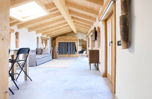 Civenna Apartment | 75 m² Apartment ∙ 1 bedroom ∙ 4 guests