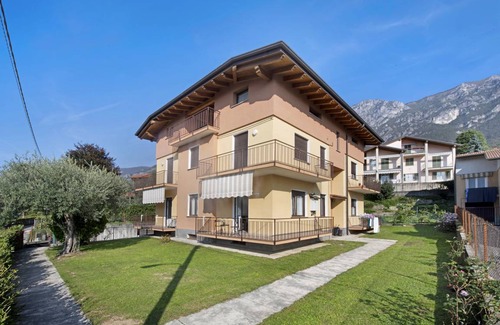 Lierna Apartment | 75 m² Apartment ∙ 2 bedrooms ∙ 4 guests