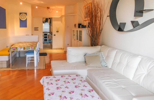 Luino Apartment | 75 m² Apartment ∙ 2 bedrooms ∙ 4 guests
