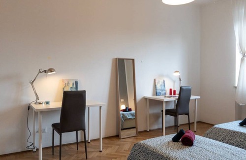 Milan Other | 75 m² Shared room ∙ 1 bedroom ∙ 1 guest