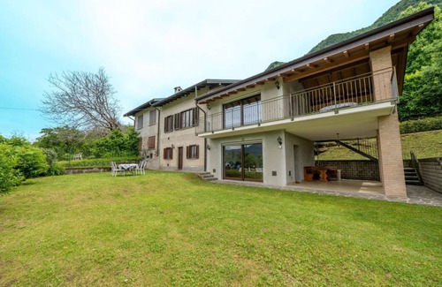 Castelveccana Apartment | 80 m² Apartment ∙ 1 bedroom ∙ 4 guests