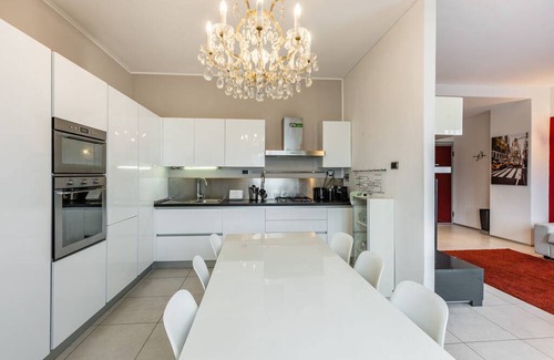 Dergano Apartment | 80 m² Apartment ∙ 2 bedrooms ∙ 5 guests