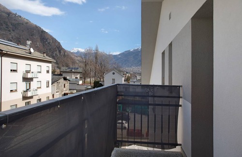 Madonna di Tirano Apartment | 80 m² Apartment ∙ 3 bedrooms ∙ 6 guests