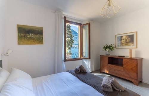 Carate Urio Apartment | 80 m² Apartment ∙ 2 bedrooms ∙ 4 guests