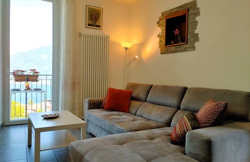 Vignola House | 80 m² House ∙ 2 bedrooms ∙ 6 guests