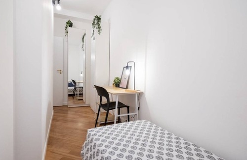 Calvairate Resort | 80 m² Private room ∙ 1 bedroom ∙ 1 guest